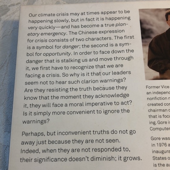 An Inconvenient Truth by Al Gore - Picture 5 of 9